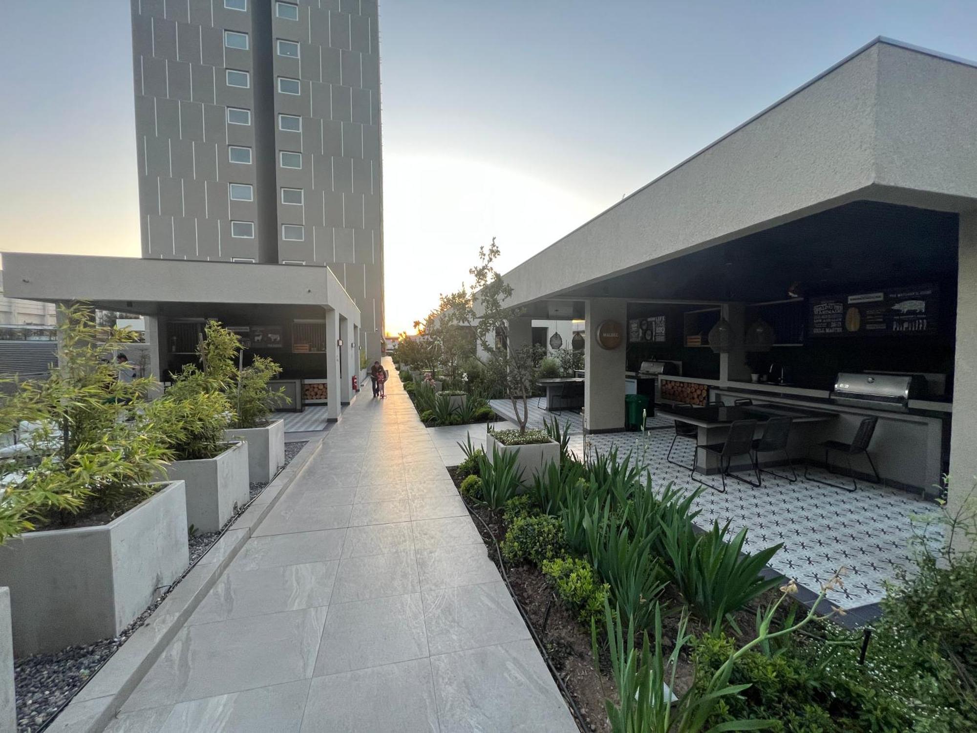 Hermosos Dptos Cercanos A Metro Y Centros Comerciales Santiago de Chile Bagian luar foto